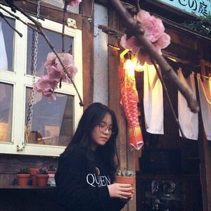 Meet your Posher, Mỹ quỳnh